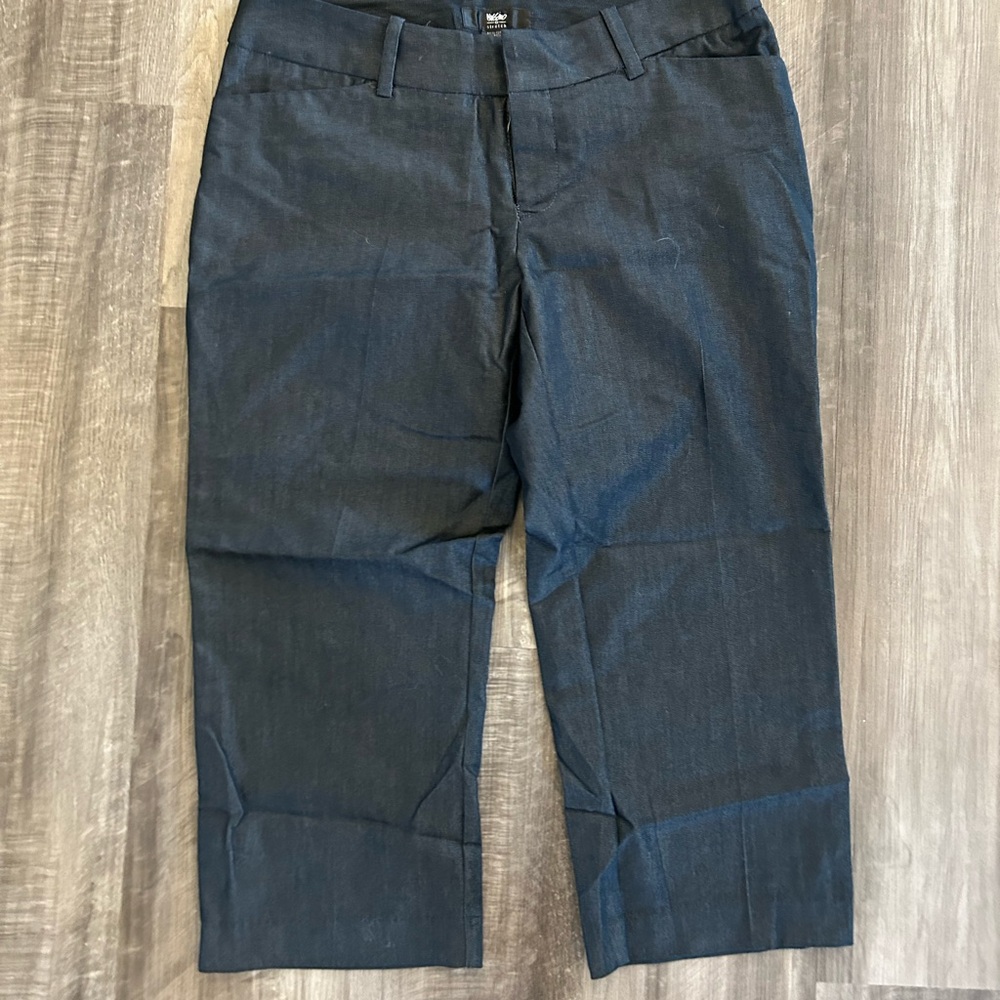 Mossimo Brand Crop Dress pant, size 8